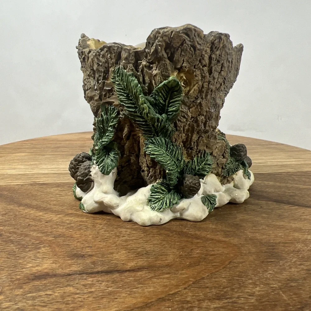 Vintage Nature's Friends‎ Squirrel Log Snow Globe – Summit Corp.